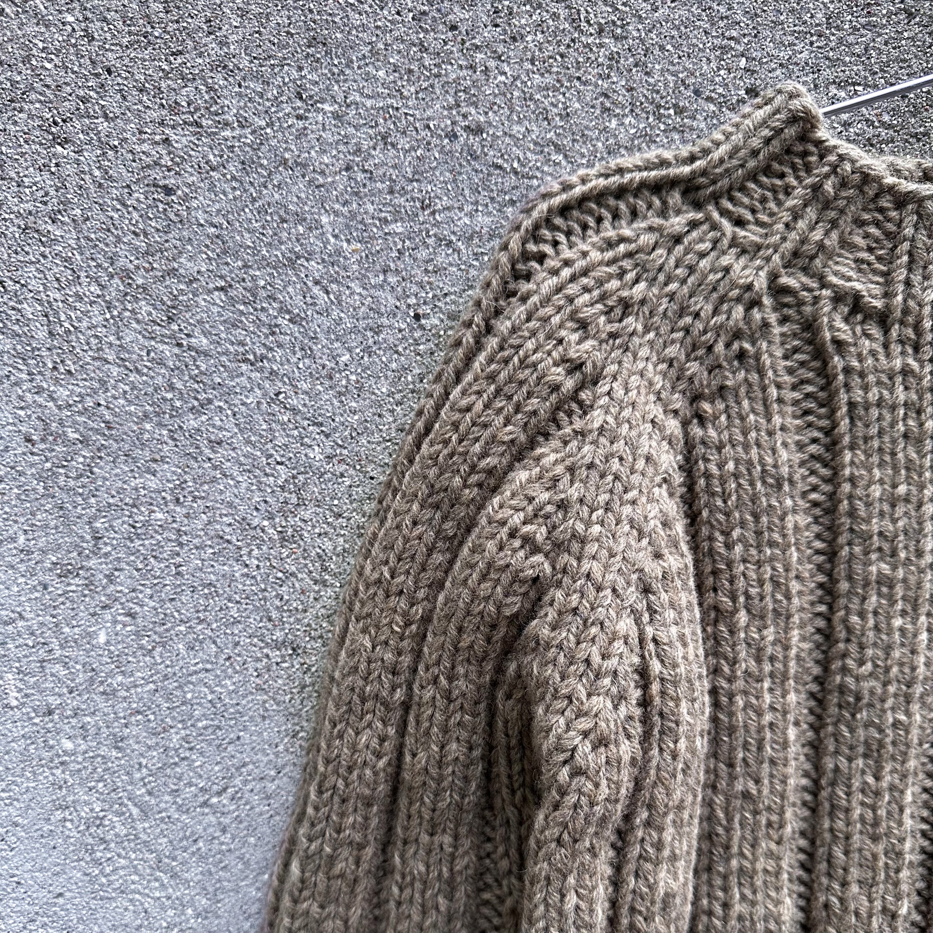 Olives grovhuggna revbensspjäll