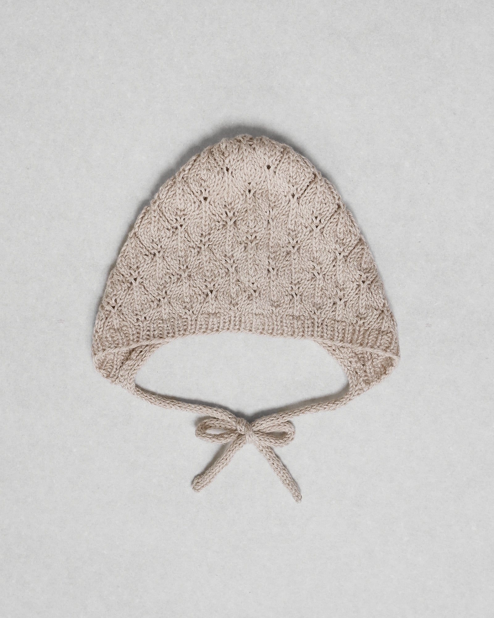 Olive Bonnet - English