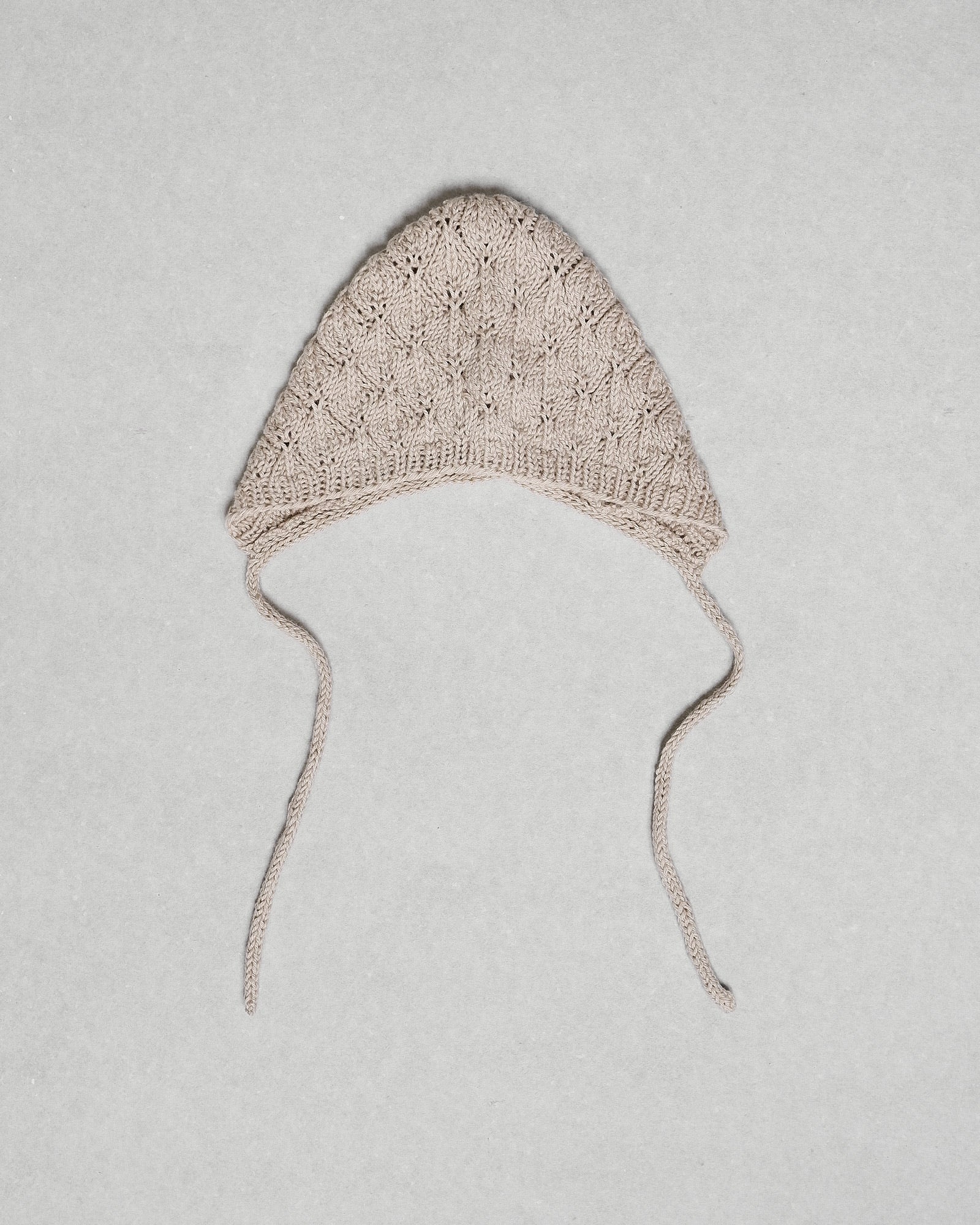 Olive Bonnet - English