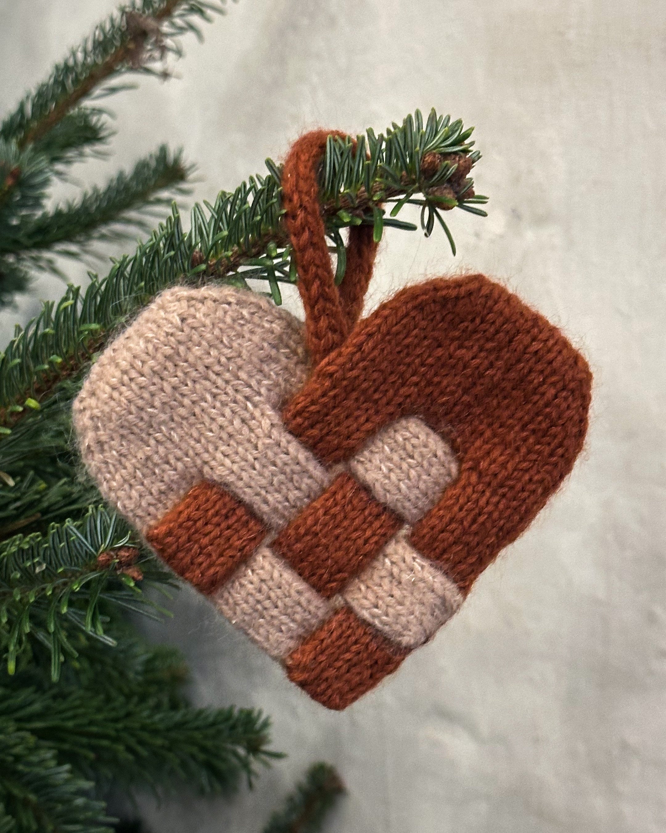 Olives Christmas Heart