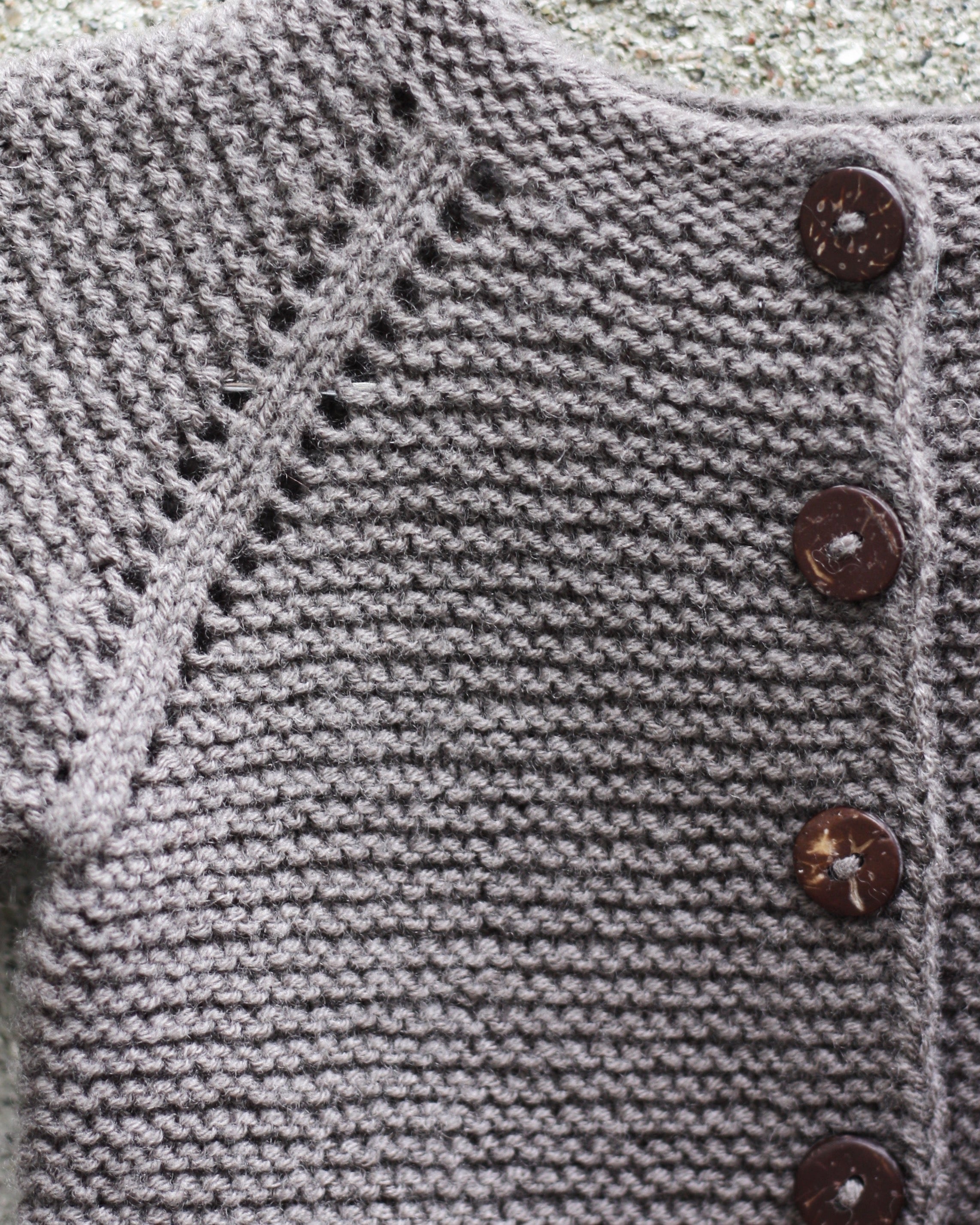 Garter Cardigan - Vauva