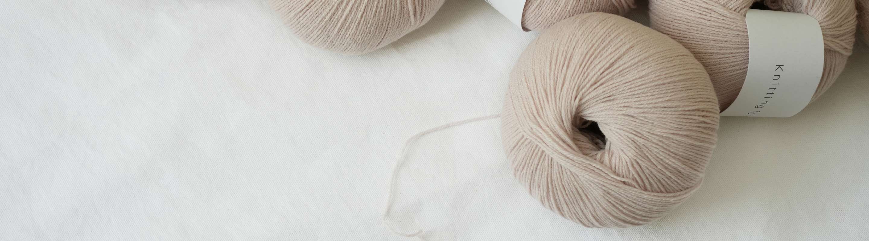 Yarn qualities for custom knit products