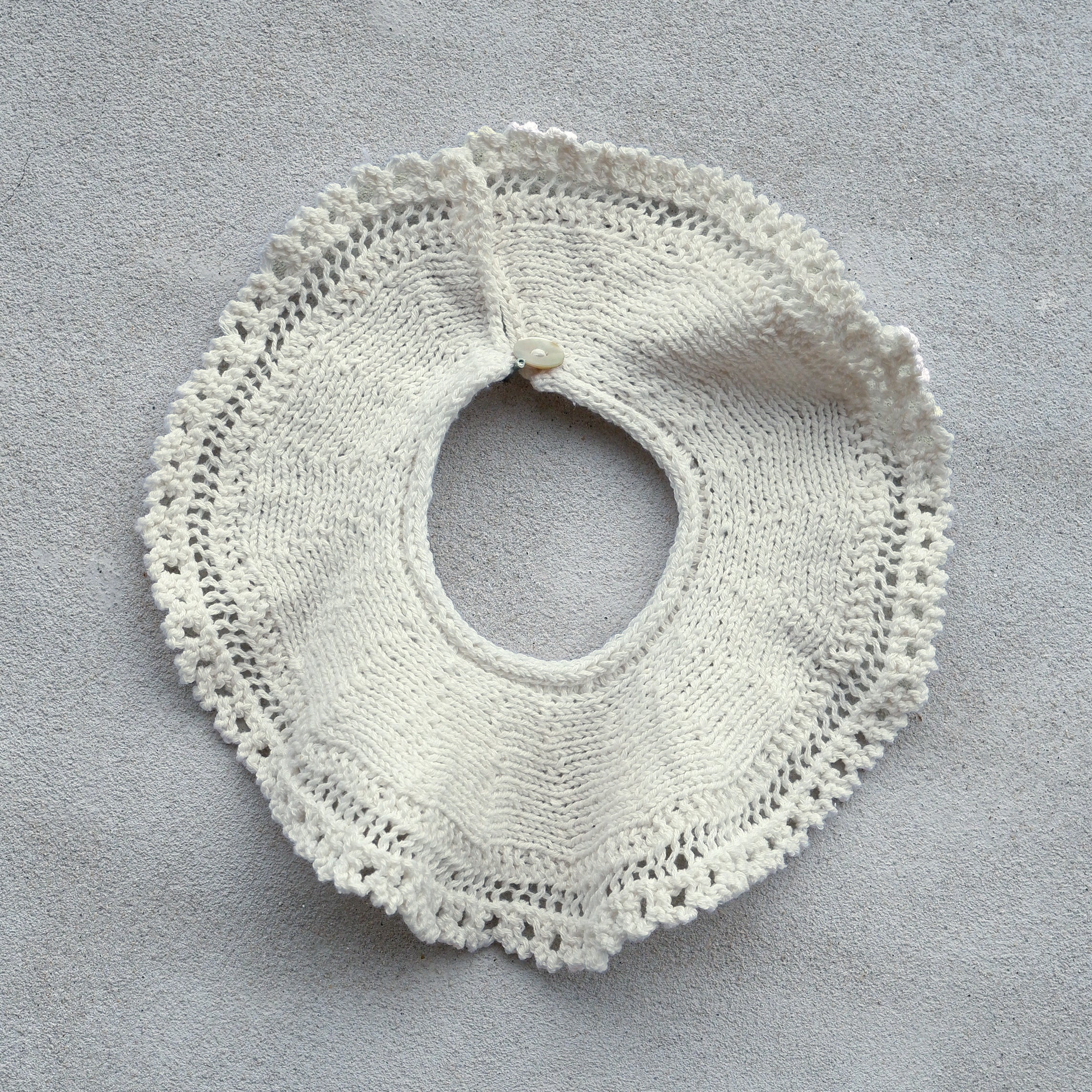 Agnes Collar