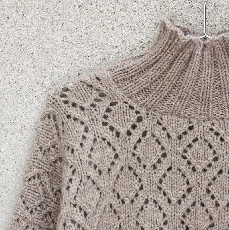 Fern Sweater pattern in French and English - Knitting for Olive