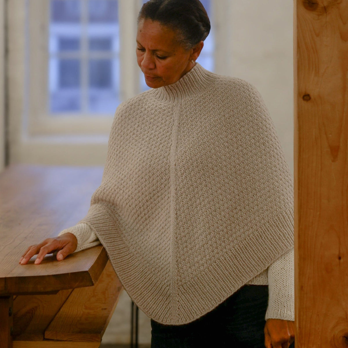 Poncho Gris Femme Taille 38/M, Occasion En Très Bon état, Style Décontracté