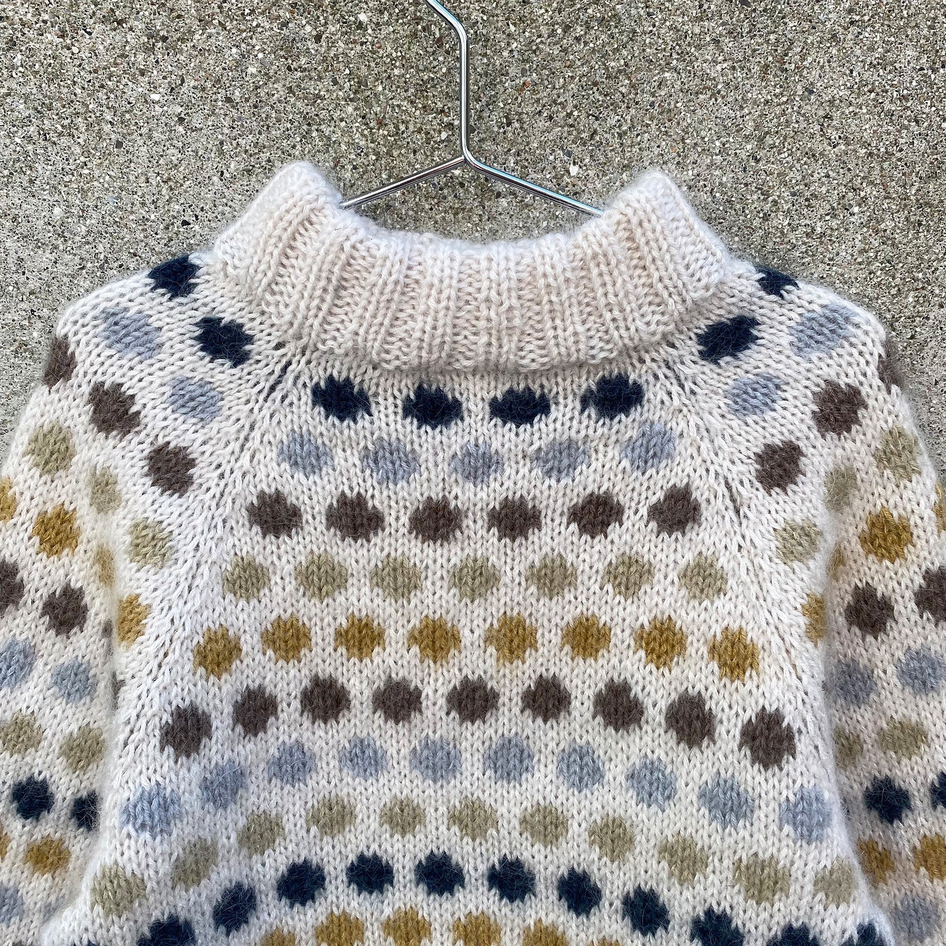 Dot Sweater<br>