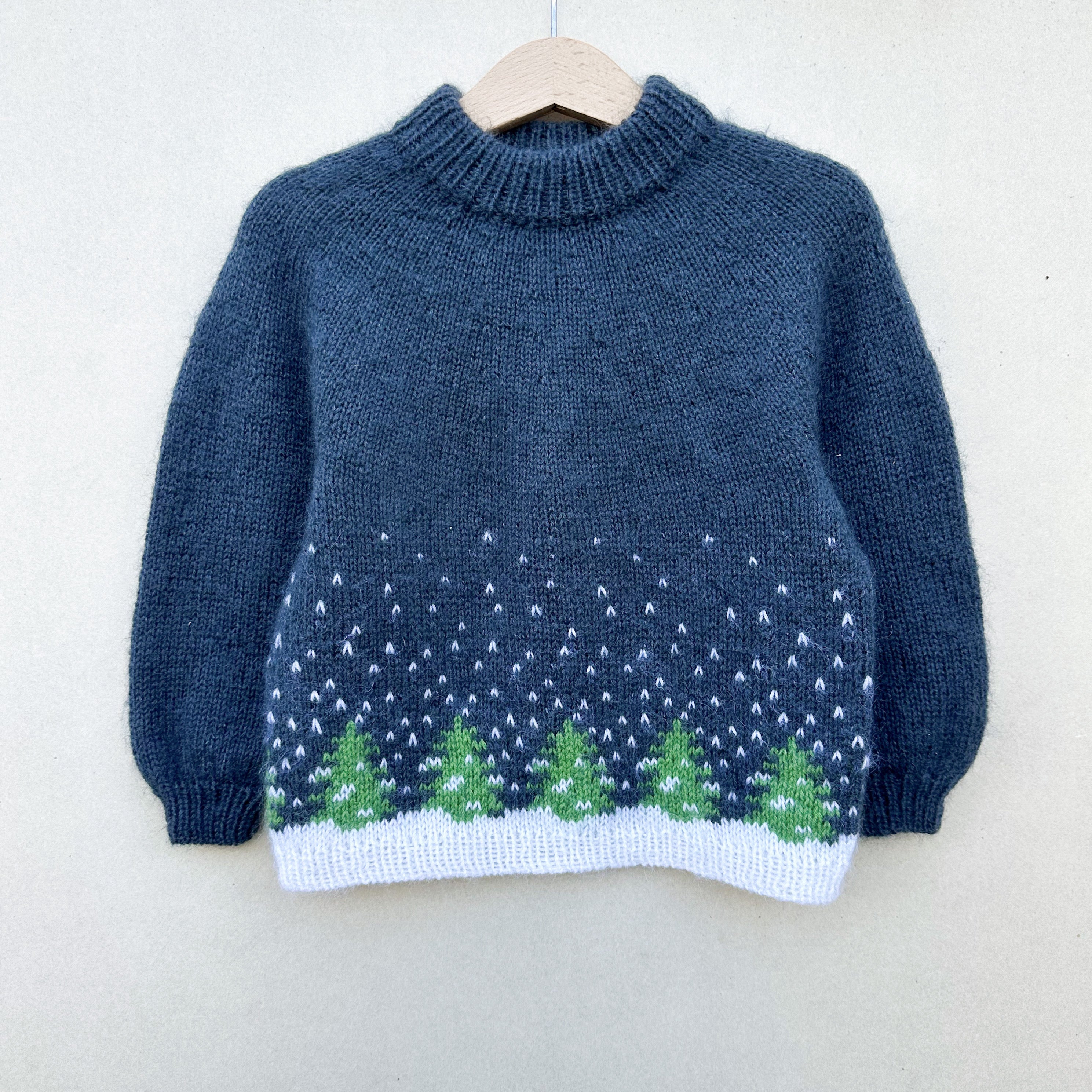 Snow Sweater - Barn