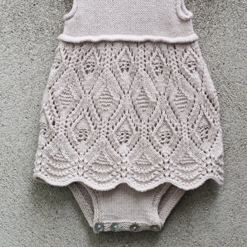Lace Dress kropp