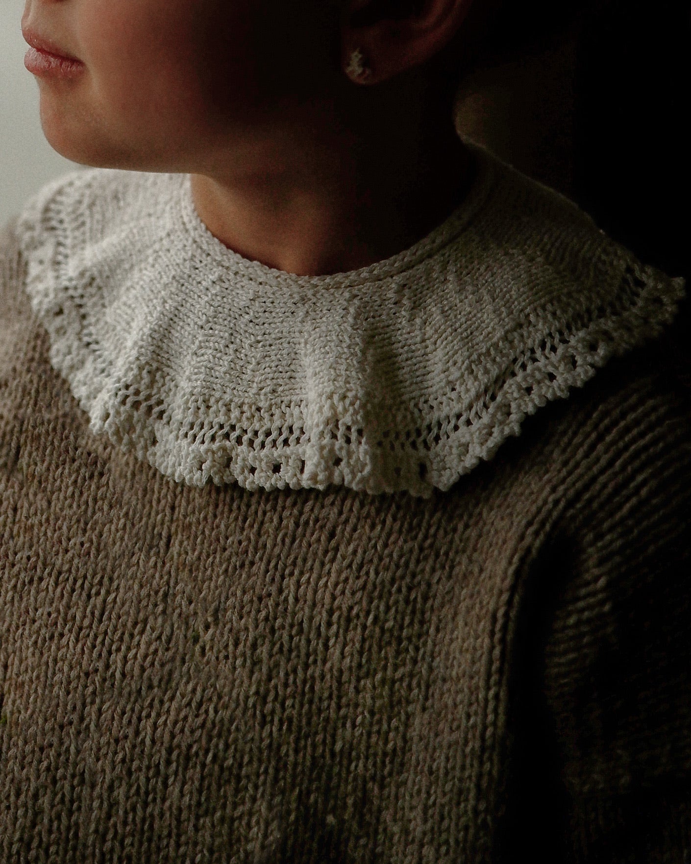 Agnes Collar