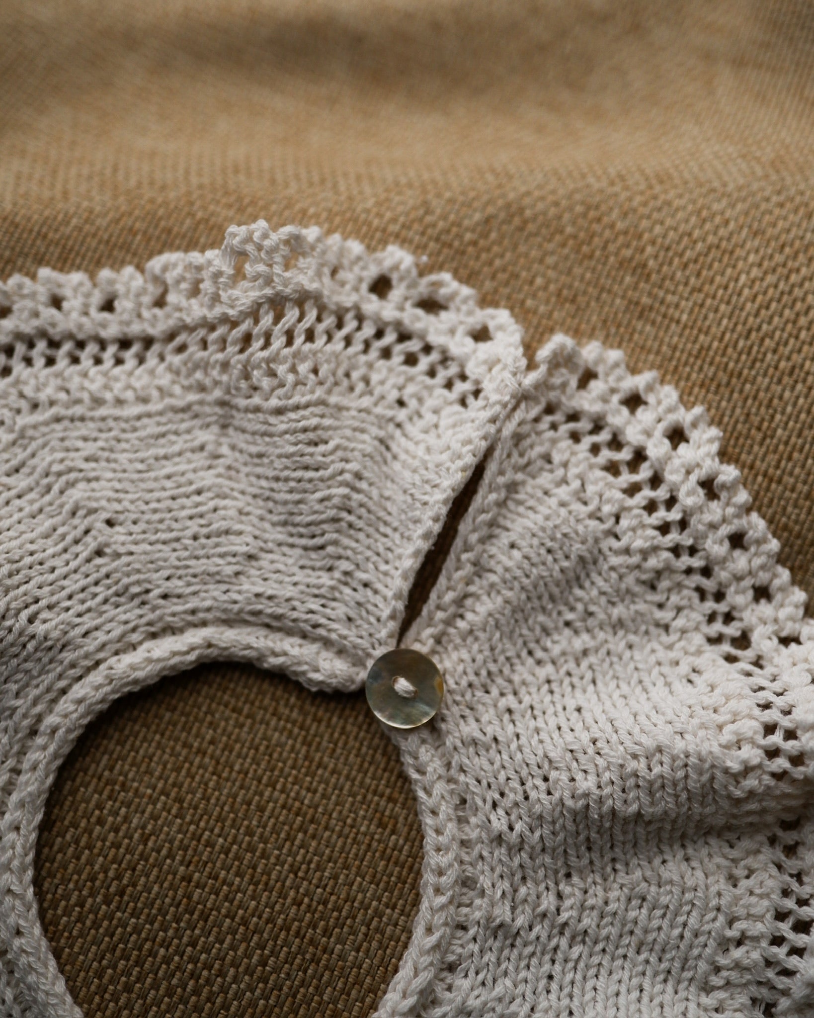 Agnes Collar