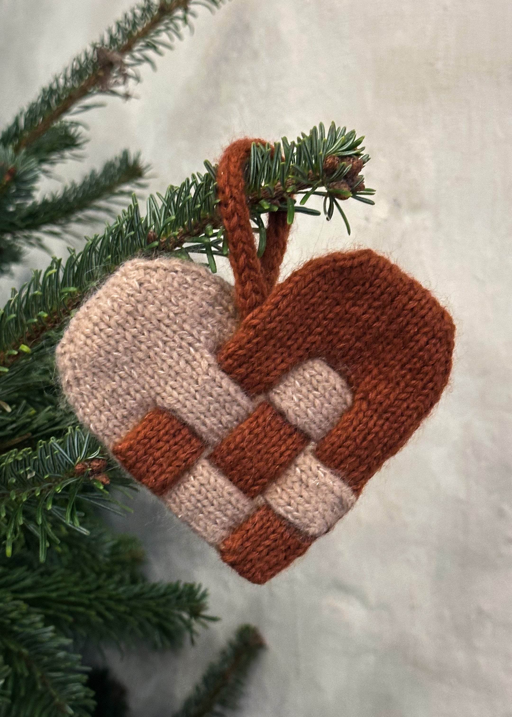 Olives Christmas Heart